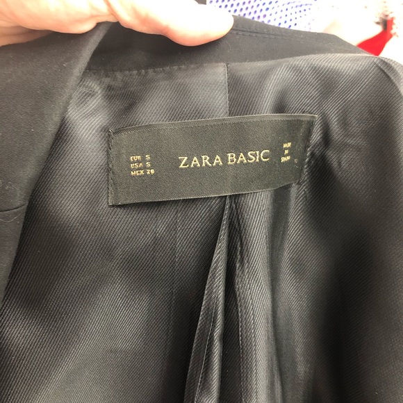 Zara Blazer with detailed shoulder - Picture 5 of 5